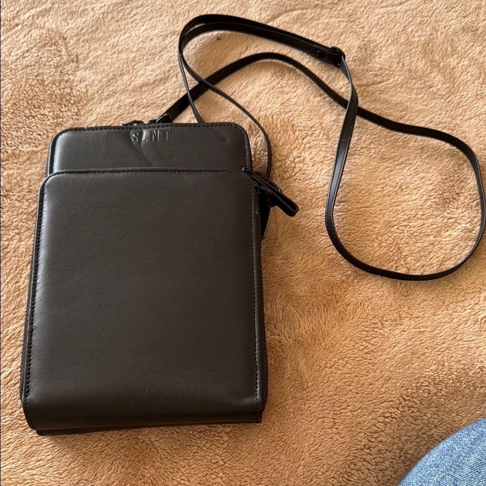 SLNT Black Leather Slim Messenger Bag